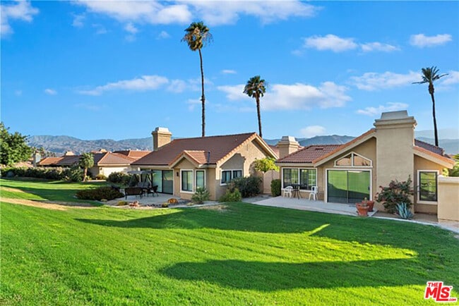 Building Photo - 8 Las Cruces Ln