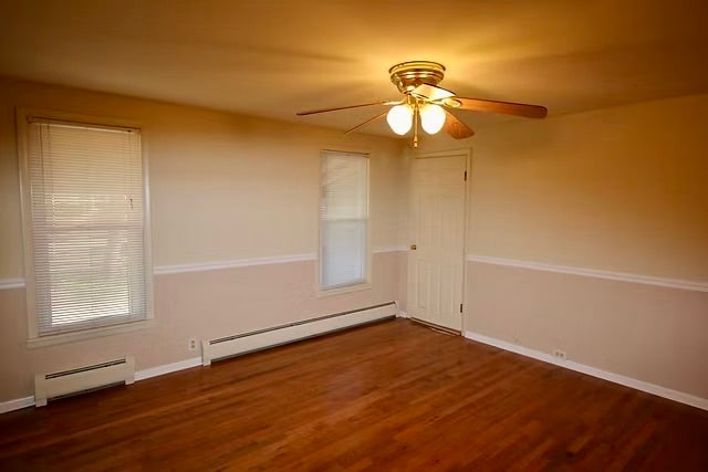 Building Photo - 121 N Normal St