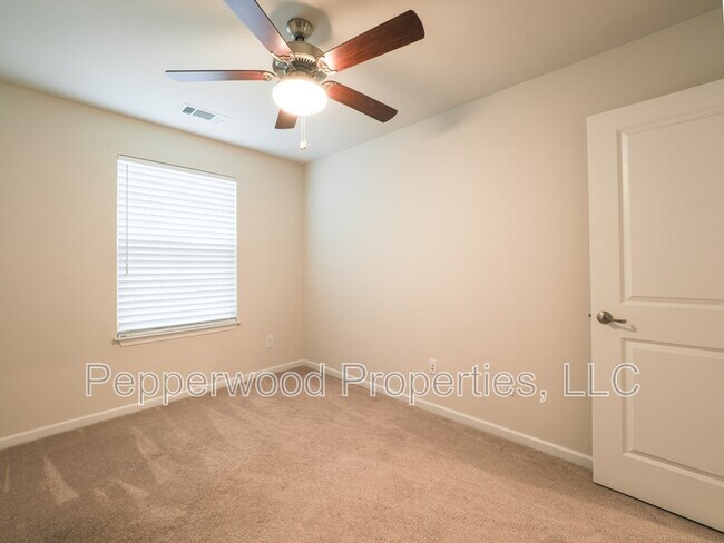 Building Photo - 311 Weststone Walk