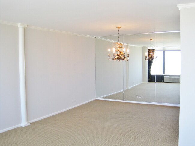 Building Photo - 505 N Lake Shore Dr