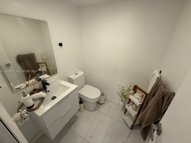 Building Photo - 9734 NW 5th Terrace