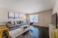 Building Photo - 2409 Town Lake Cir