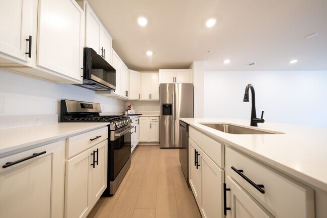 Building Photo - 21618 Orchid Path