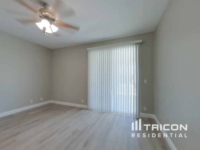 Building Photo - 43317 Sawgrass Ln