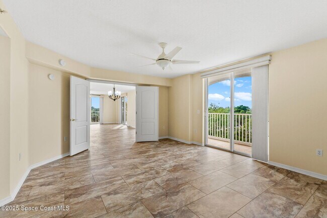 Building Photo - 821 Del Rio Way