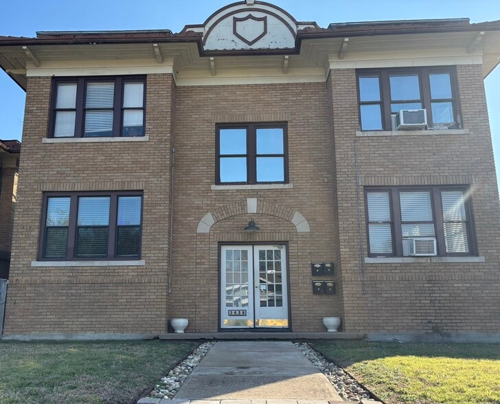 Building Photo - 5638 Richard Ave