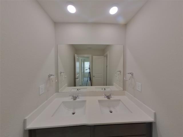 Building Photo - 206 Ledburn Ct