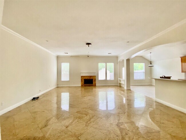 Building Photo - 10323 Stanbrook Dr
