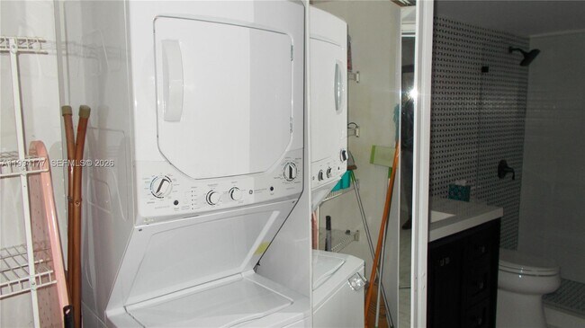 Building Photo - 13705 SW 12th St