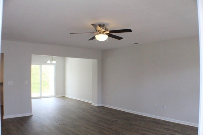 Building Photo - 1431 Hornsby Ave