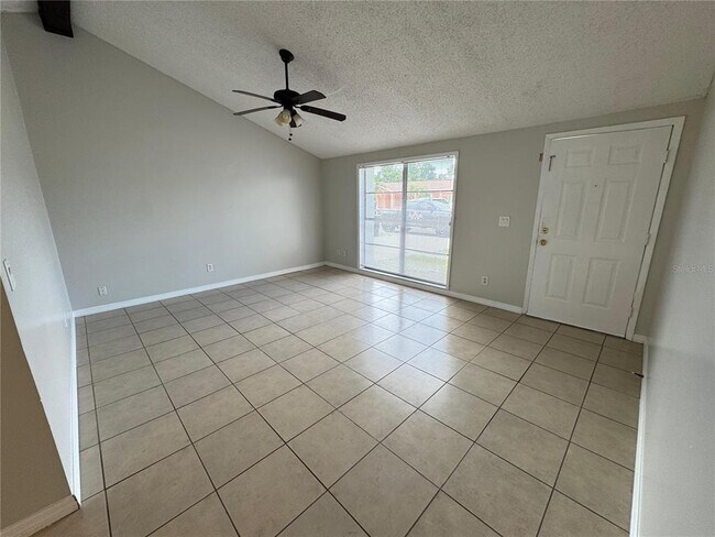 Building Photo - 9213 Maybury Ct