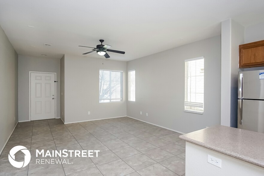 Building Photo - 4052 Oliver Sagebrush Dr