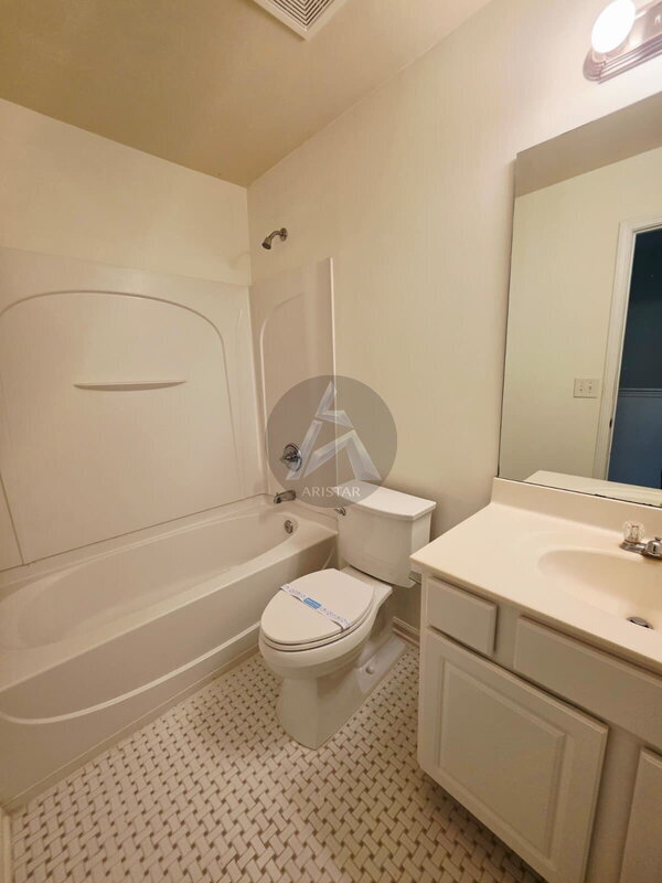 Building Photo - 1440 Dolcetto Trce