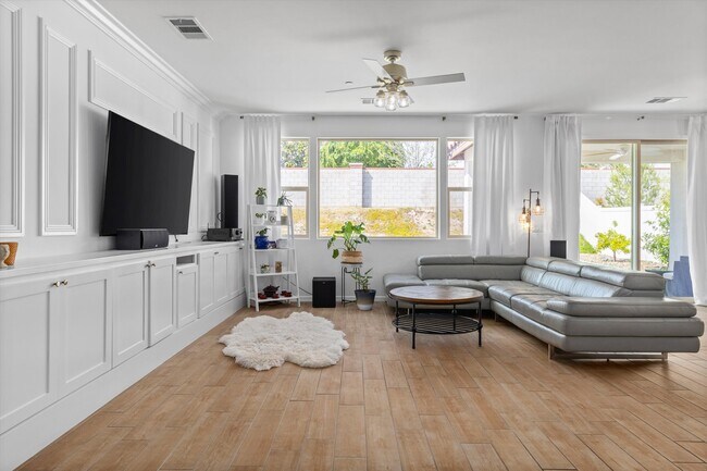 Building Photo - 14222 Barbon Beck Ave