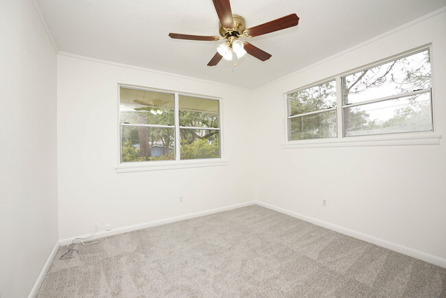 Building Photo - 62 Meigs Dr