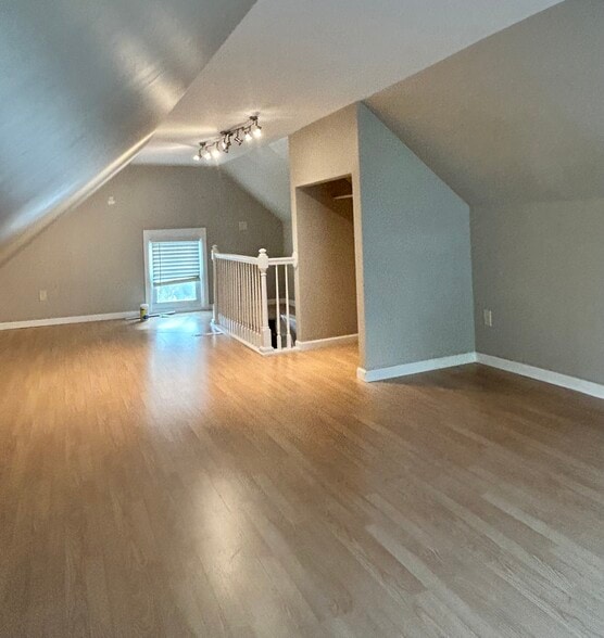 Building Photo - 1719 William Howard Taft Rd