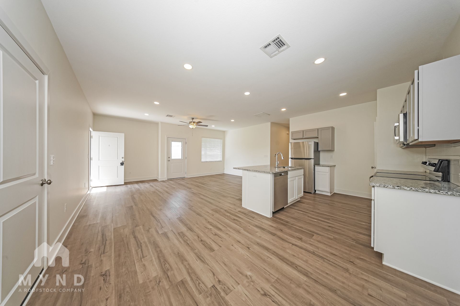 Building Photo - 5788 E Bristol Cir