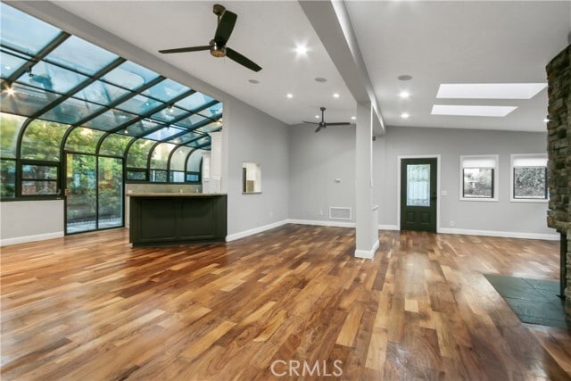 Building Photo - 447 Avenue E