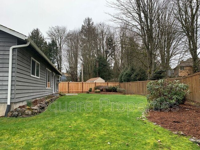 Building Photo - 14616 57th Dr SE