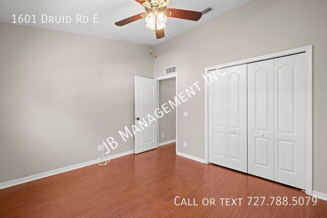 Building Photo - 1601 Druid Rd