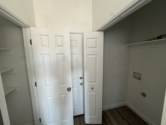 Building Photo - 2709 W Onyx St