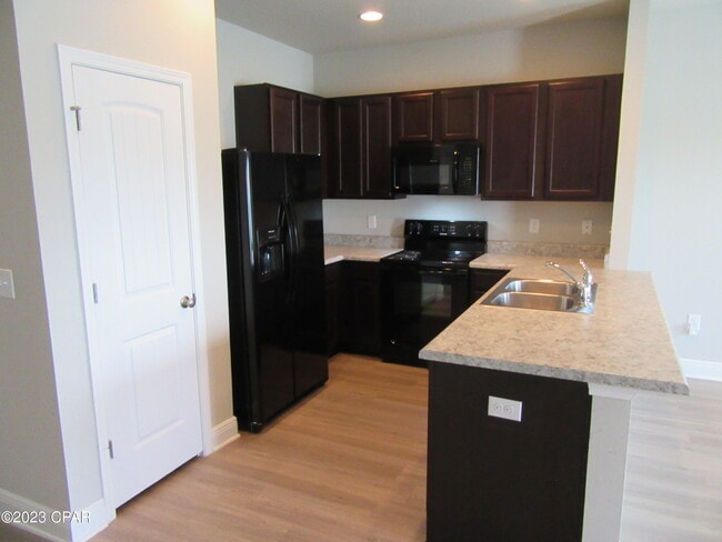 Building Photo - 5716 Callaway Cir