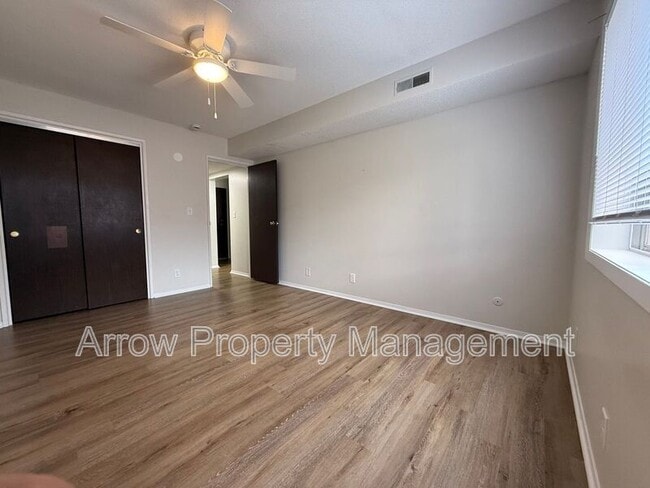Building Photo - 649 S 18th St