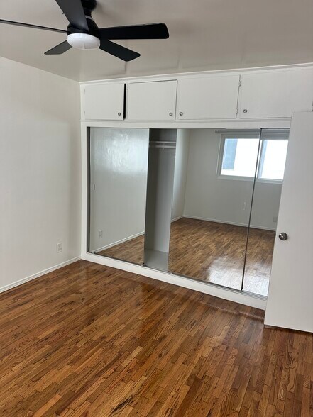 Building Photo - 6070 Pickford St