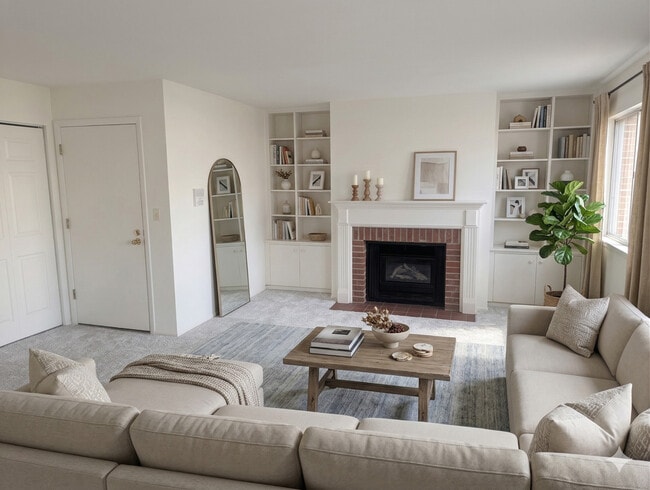 Building Photo - 600 Eastview Ct