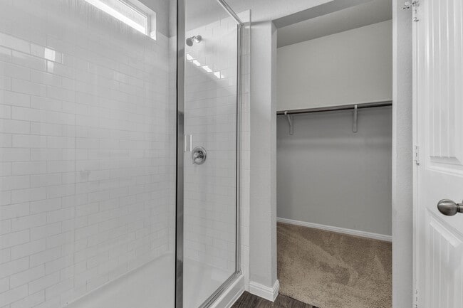 Building Photo - 3311 Brywood Dr