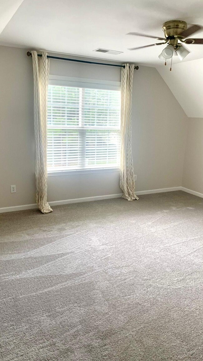 Building Photo - 11106 Knight Castle Dr