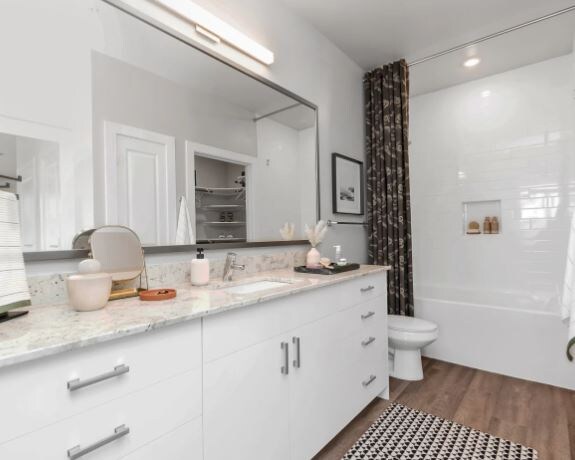 Building Photo - 275 Pine Terrace Dr