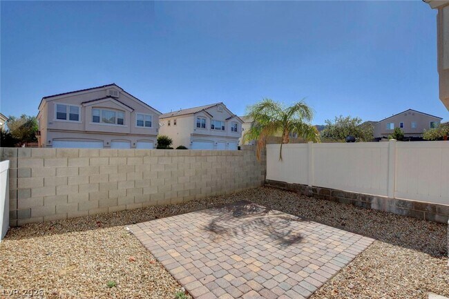 Building Photo - 2576 Velez Valley Way