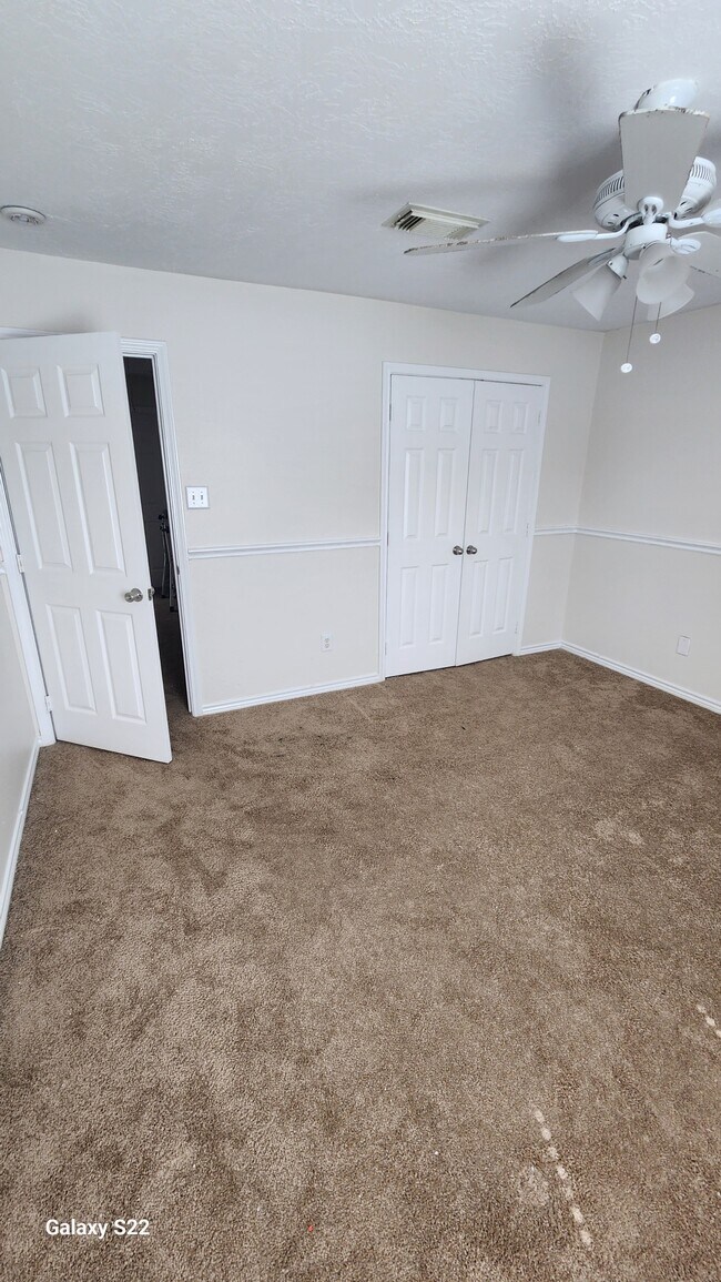 Building Photo - 4914 Trailing Clover Ct