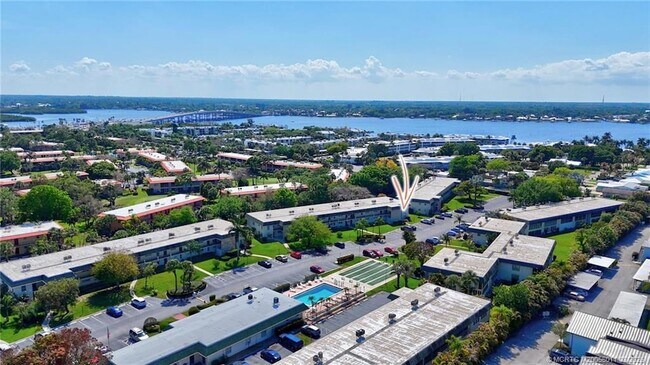 Building Photo - 1900 S Kanner Hwy