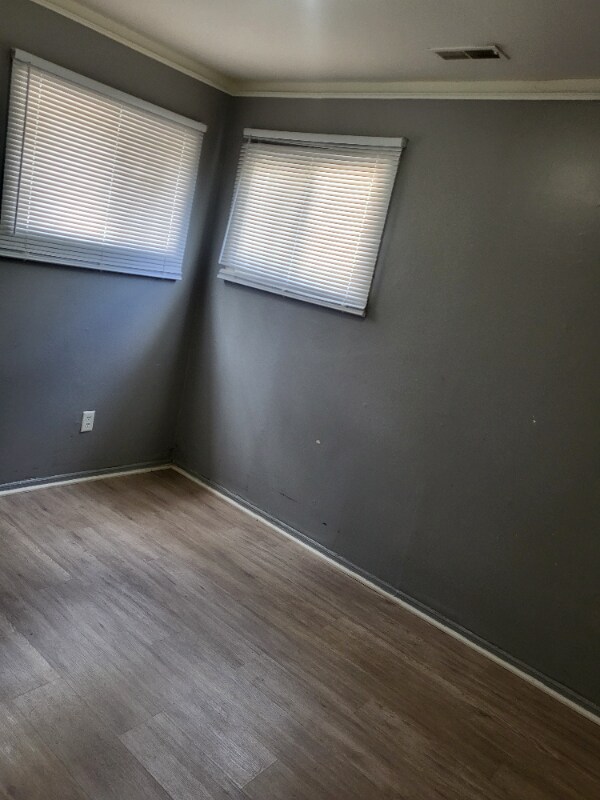Building Photo - 3820 Kenard Ct