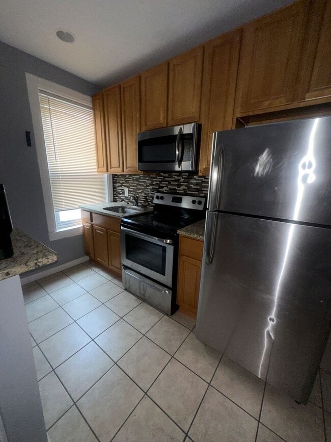Building Photo - 5422 Haverford Ave