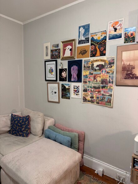 Building Photo - 110 Brainerd Rd