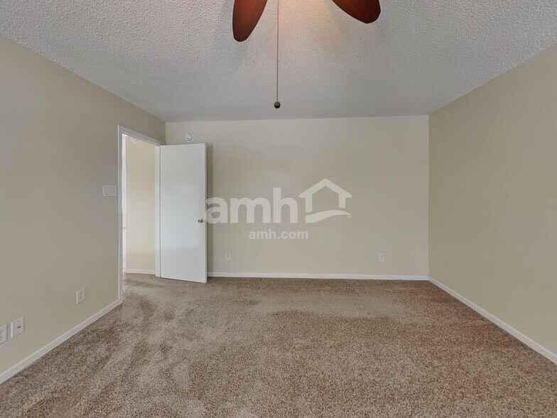 Building Photo - 3038 Everbloom Way