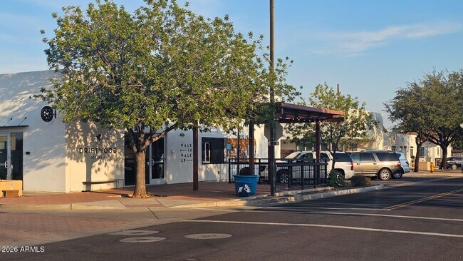 Building Photo - 8375 W Madison St