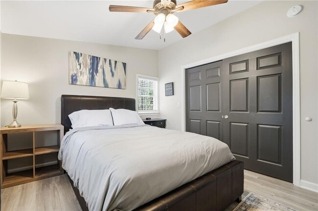 Building Photo - 1817 Hardman Ln