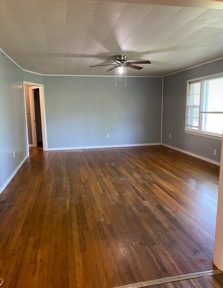 Building Photo - 1060 Johnnie Bud Ln