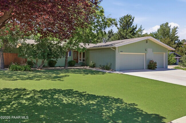 Building Photo - 1978 Catalpa Cir