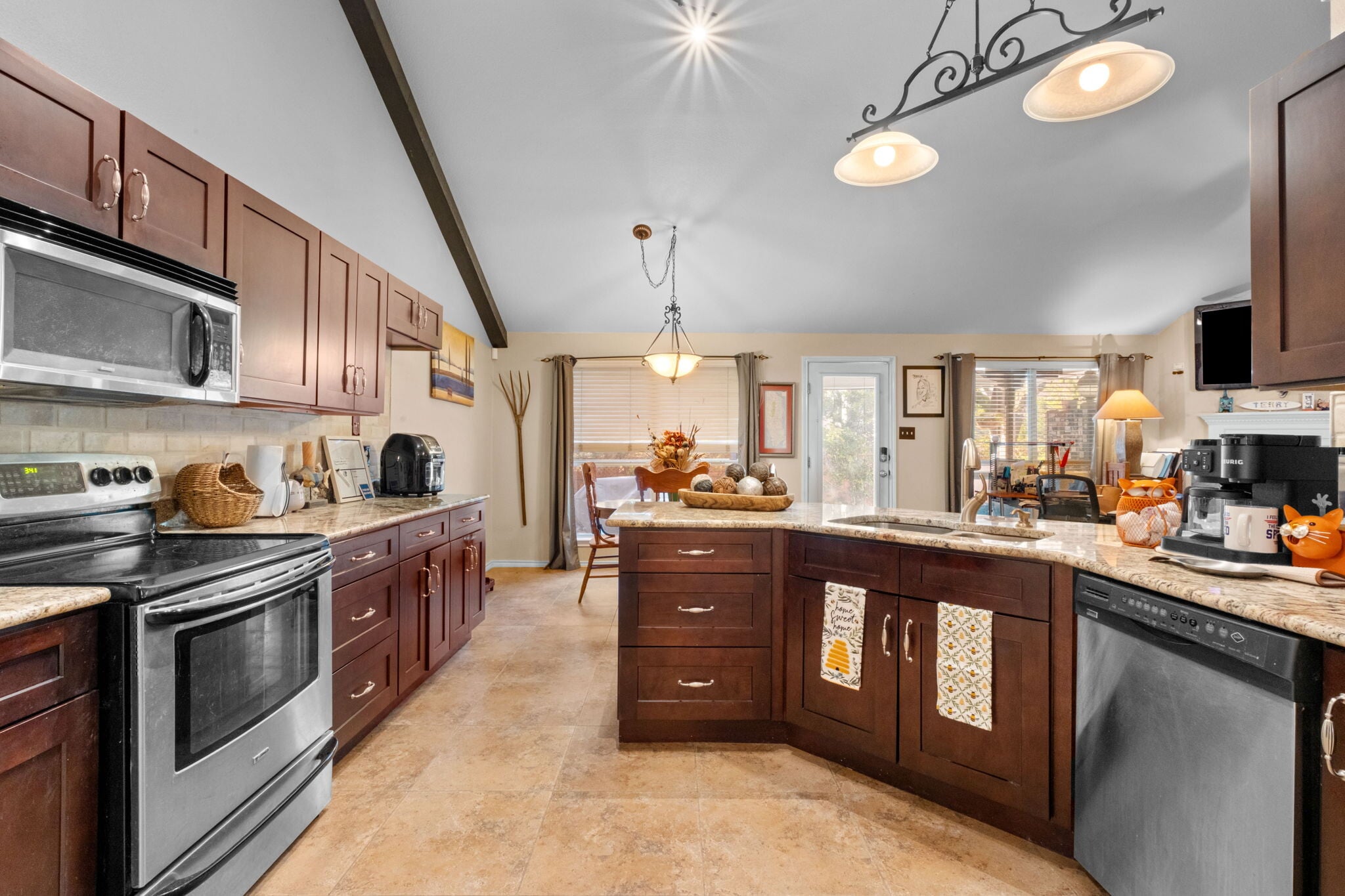 Building Photo - 12211 Hart Crest