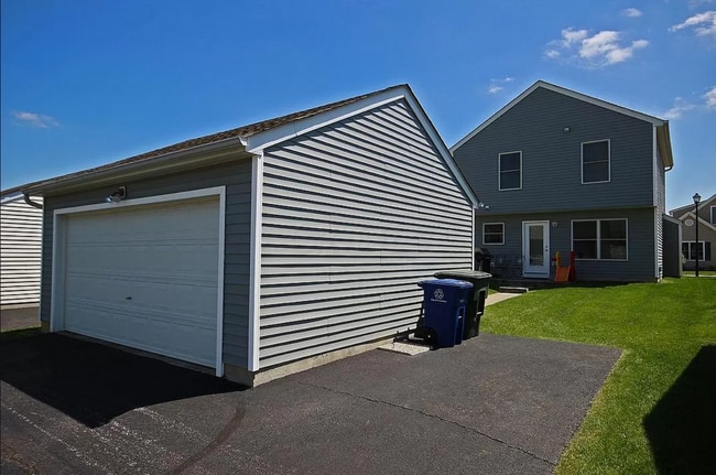 Building Photo - 4784 Mattox St