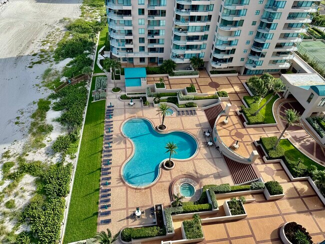 Building Photo - 1540 Gulf Blvd