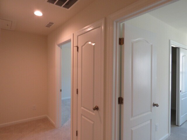 Building Photo - 114 White Crane Ct