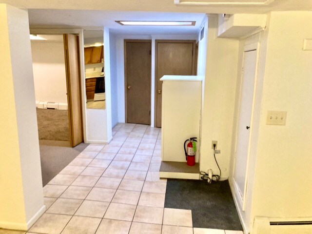 Building Photo - 313 S 21st Ave E