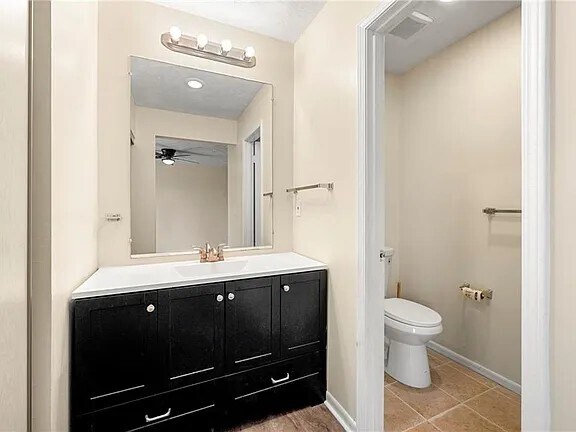 Building Photo - 3184 Nectarine Cir