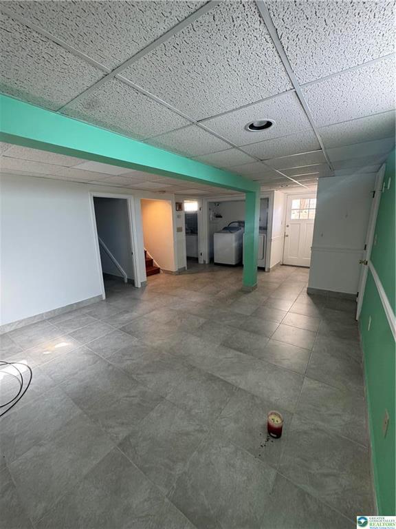 Building Photo - 10 Henry Ave